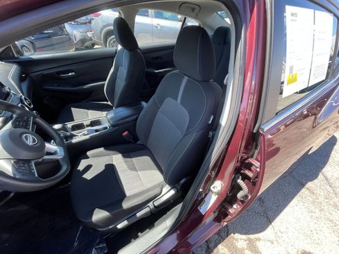 Used 2025 Nissan Sentra SV FWD image 36