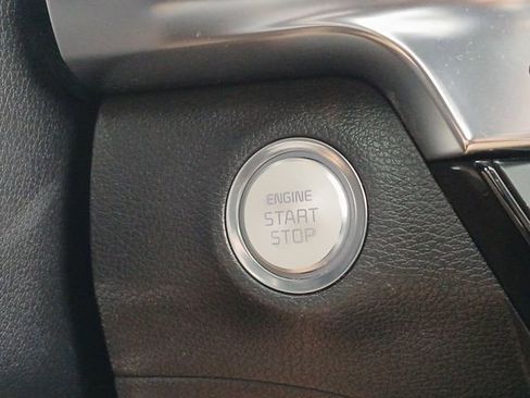 Used 2022 Kia Telluride SX w/ Nightfall Edition Package image 16