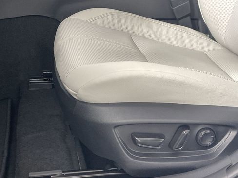 New 2026 Toyota Camry XLE image 18