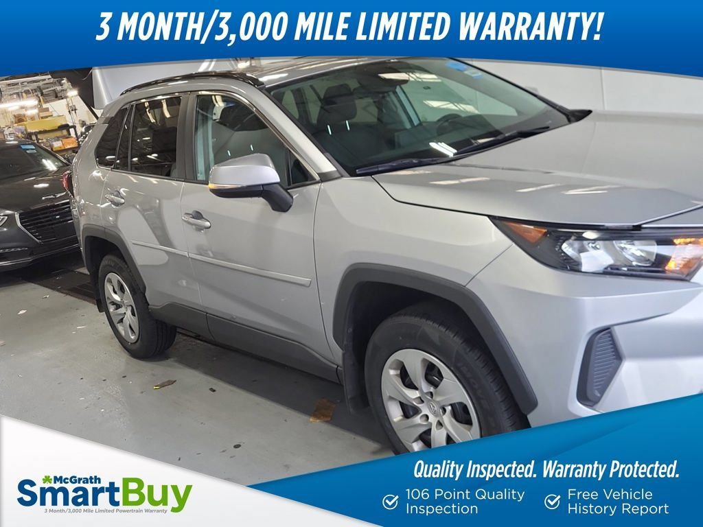 Used 2021 Toyota RAV4 LE AWD/4WD image 1