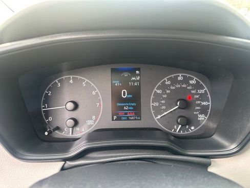 Certified 2025 Toyota Corolla LE image 28