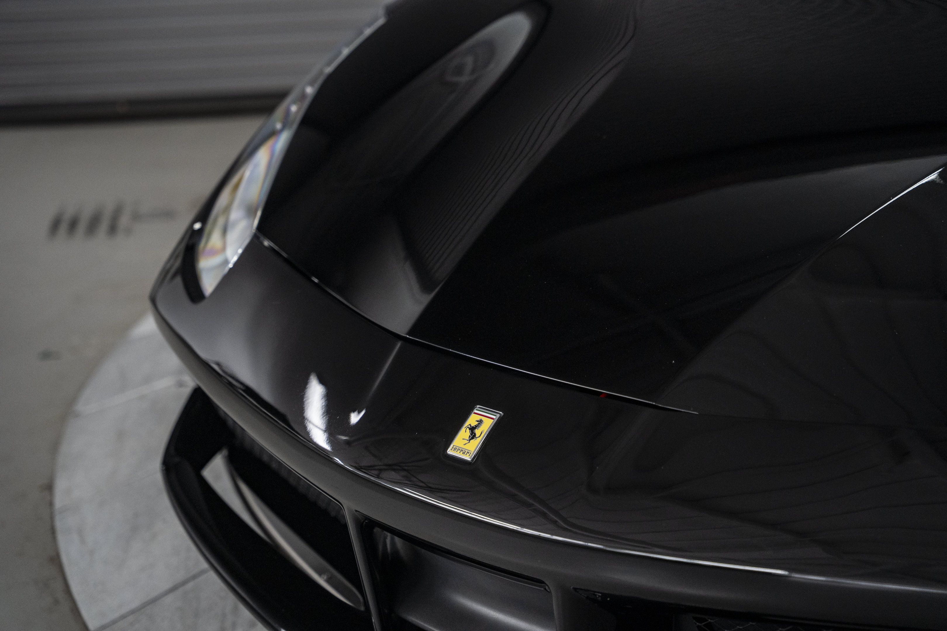 Used 2018 Ferrari 488 Spider RWD image 15