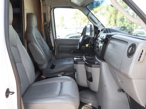 Used 2016 Ford E-450 and Econoline 450 Super Duty w/ Power Windows & Locks Group RWD image 33