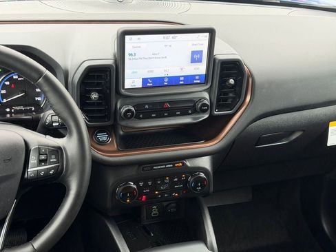 Certified 2024 Ford Bronco Sport Outer Banks w/ Tech Package image 26