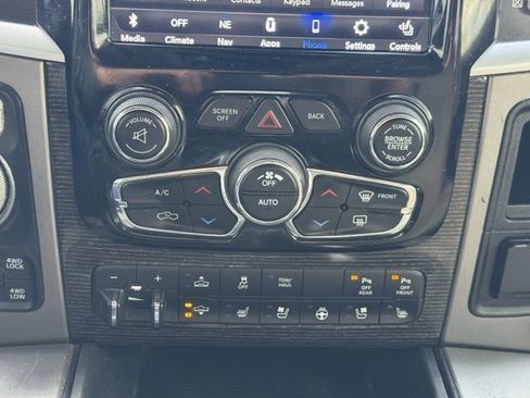 Used 2018 RAM 1500 Limited image 26