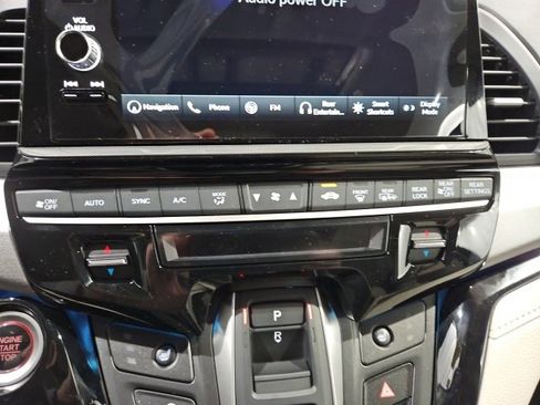 New 2026 Honda Odyssey Touring image 27