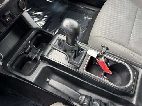 Used 2023 Toyota Tacoma SR AWD/4WD image 16