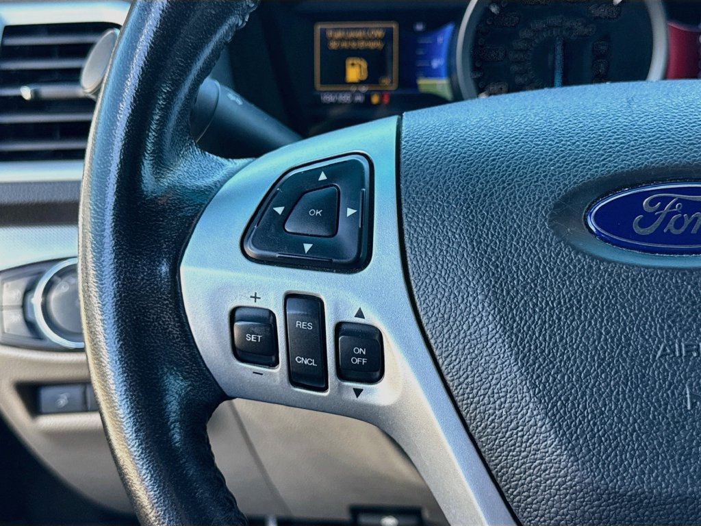 Used 2013 Ford Explorer XLT FWD image 14