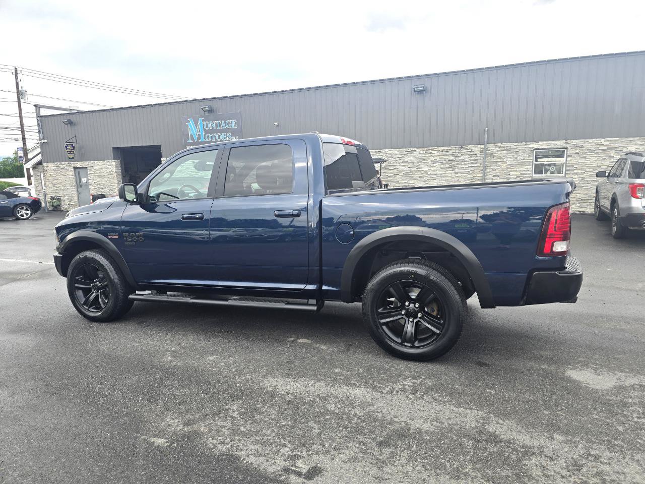 Used 2022 RAM 1500 Warlock AWD/4WD image 4
