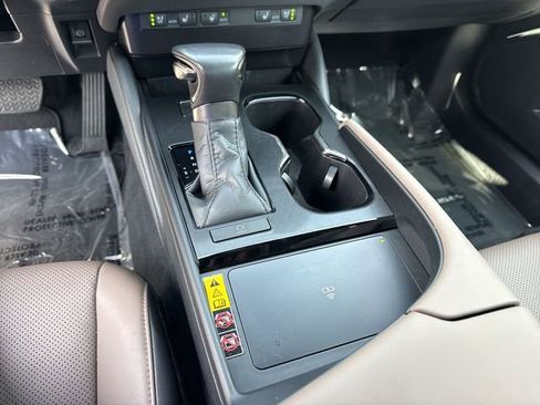 Used 2025 Lexus ES 350 w/ Premium Package FWD image 21