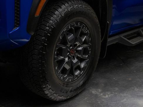 Used 2024 Nissan Frontier PRO-4X w/ Pro Premium Package image 7