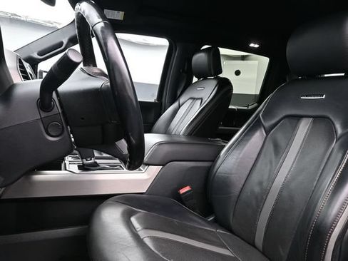 Used 2018 Ford F150 Platinum w/ Equipment Group 701A Luxury AWD/4WD image 10