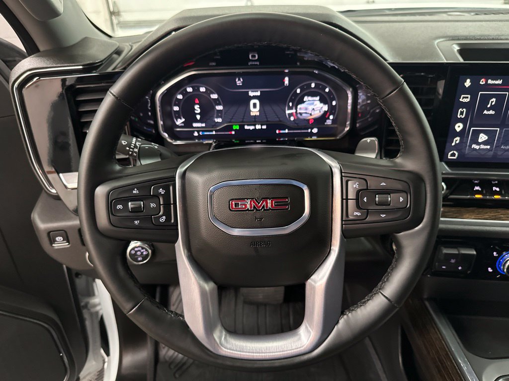 Used 2025 GMC Sierra 1500 Elevation w/ Elevation Premium Package AWD/4WD image 14