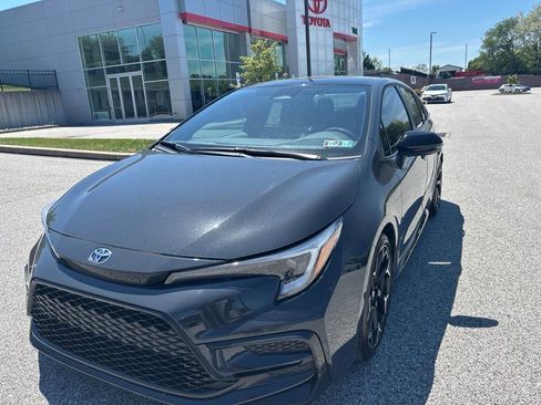 Used 2025 Toyota Corolla FX w/ Convenience Package FWD image 8