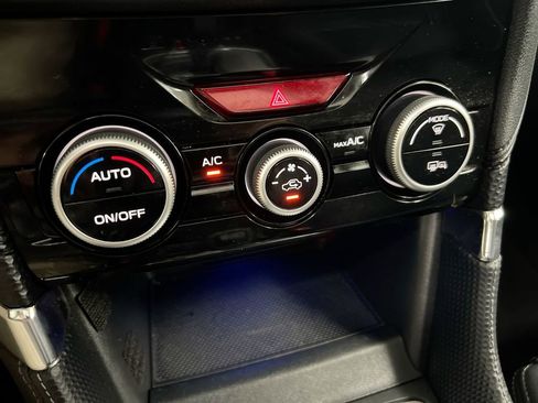 Used 2024 Subaru Forester Premium AWD/4WD image 16