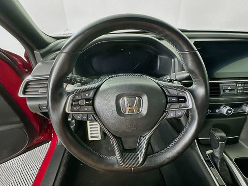 Used 2018 Honda Accord Sport image 16