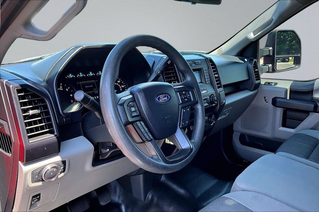 Used 2019 Ford F150 XL w/ Equipment Group 101A Mid AWD/4WD image 14