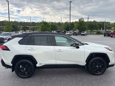 Used 2022 Toyota RAV4 XSE w/ XSE Grade Weather Package AWD/4WD image 2