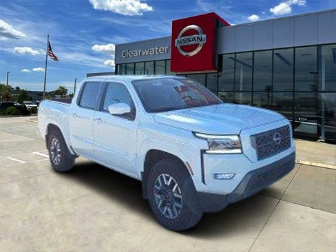 Used 2024 Nissan Frontier SL w/ Technology Package image 1