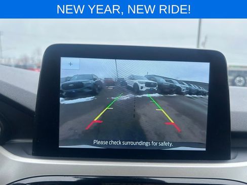 Used 2021 Ford Escape SE w/ SE Sport Appearance Package image 39