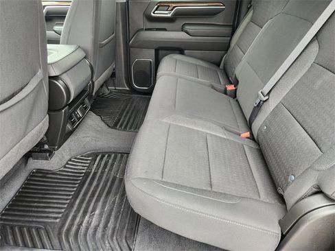 Used 2022 Chevrolet Silverado 1500 LT image 30