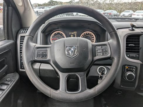 Used 2019 RAM 1500 Tradesman w/ Chrome Appearance Group image 23