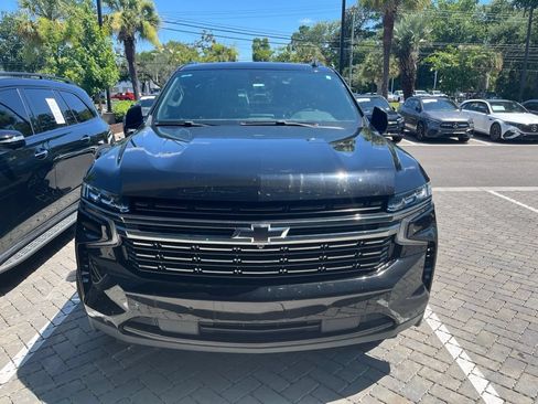 Used 2021 Chevrolet Suburban RST w/ Luxury Package AWD/4WD image 3