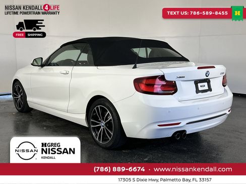 Used 2020 BMW 230i xDrive Convertible image 8