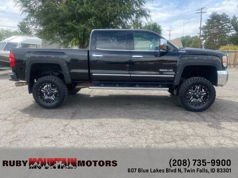 Used 2015 GMC Sierra 3500 SLT AWD/4WD image 8