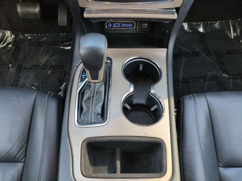 Used 2017 Jeep Grand Cherokee Limited RWD image 19
