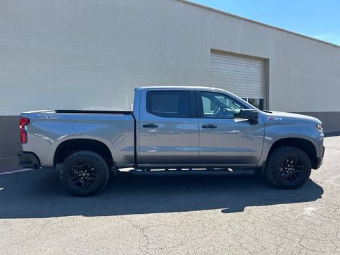 Used 2022 Chevrolet Silverado 1500 LT Trail Boss w/ Convenience Package II AWD/4WD image 3