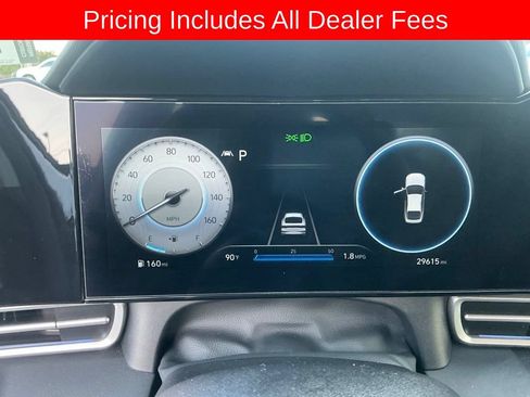 Used 2023 Hyundai Elantra Limited FWD image 13