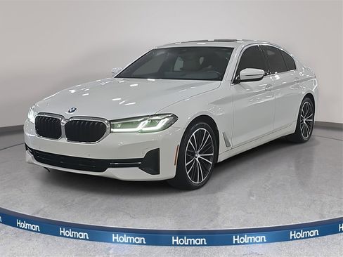 Used 2022 BMW 530i w/ Convenience Package image 1