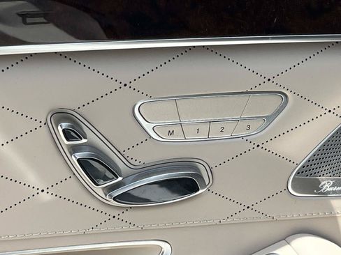 Used 2018 Mercedes-Benz S 560 Sedan image 22
