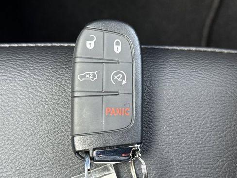 New 2026 Jeep Compass Limited image 19