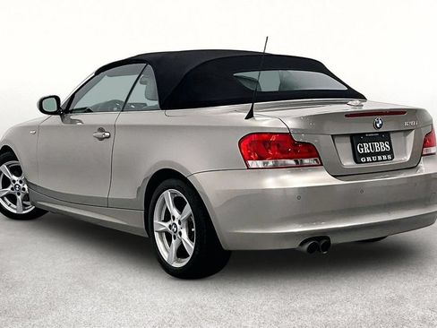 Used 2012 BMW 128i Convertible RWD image 12