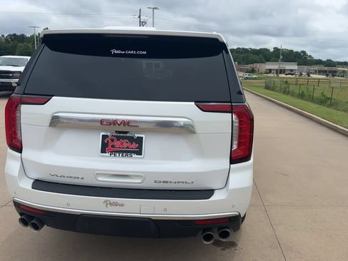 Used 2023 GMC Yukon Denali w/ Denali Reserve Package AWD/4WD image 8