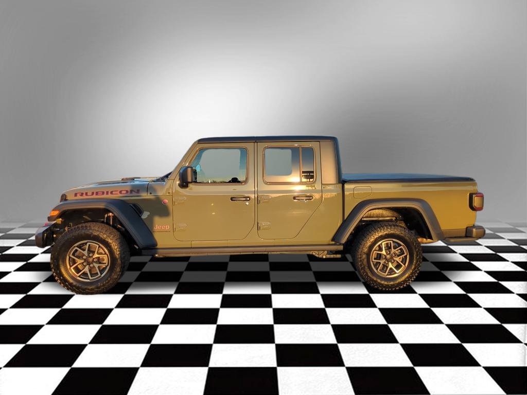 Used 2025 Jeep Gladiator Rubicon w/ Convenience Group AWD/4WD image 4