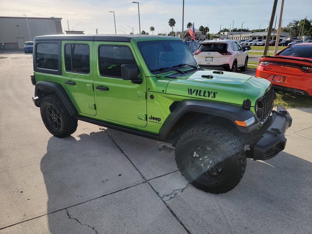 Used 2026 Jeep Wrangler Unlimited Sport AWD/4WD image 7