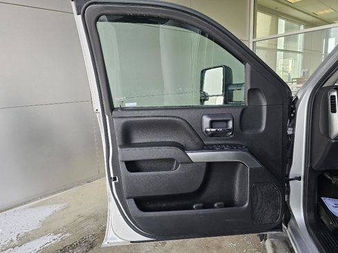 Used 2015 Chevrolet Silverado 2500 LT image 18