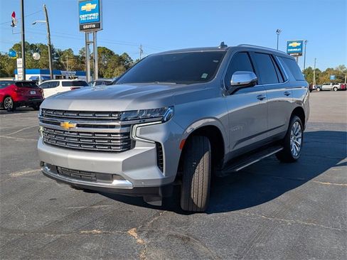 Used 2024 Chevrolet Tahoe Premier w/ Premium Package 2 image 11