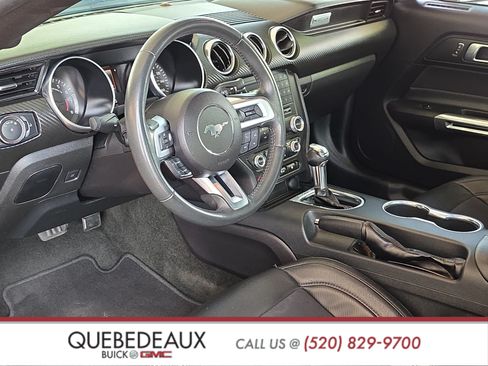 Used 2018 Ford Mustang Coupe RWD image 10