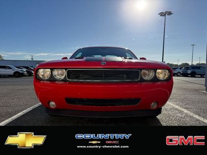 Used 2010 Dodge Challenger SE