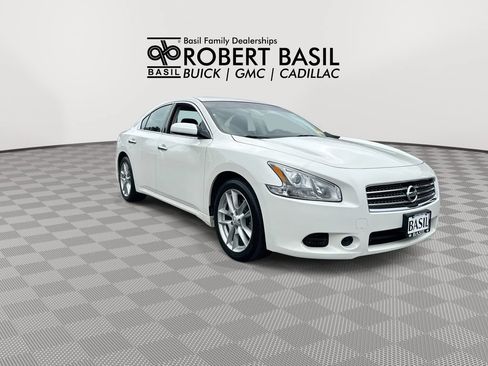 Used 2011 Nissan Maxima 3.5 S FWD image 2