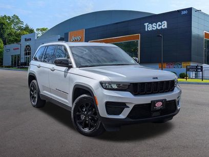 New 2025 Jeep Grand Cherokee Altitude