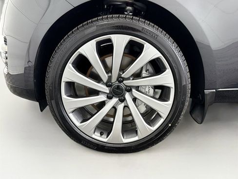 New 2026 Land Rover Range Rover SE image 30