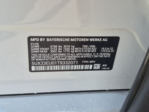 Used 2026 BMW X5 M60i AWD/4WD image 32