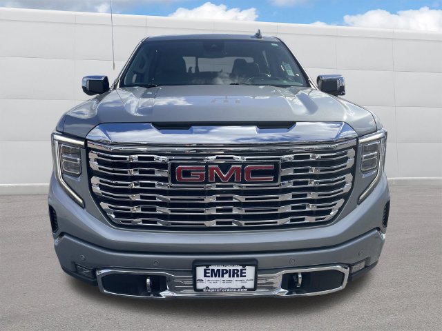 Used 2024 GMC Sierra 1500 Denali w/ Denali Reserve Package AWD/4WD image 12