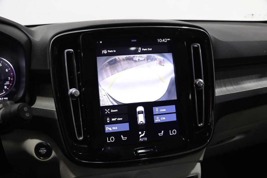 Used 2019 Volvo XC40 T5 Inscription AWD/4WD image 27