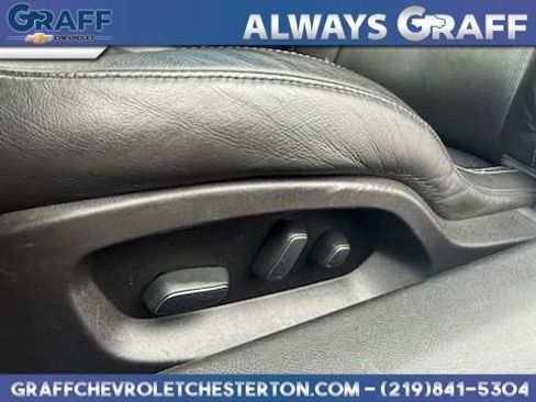 Used 2018 Chevrolet Corvette Stingray Coupe w/ 3LT Preferred Equipment Group image 21